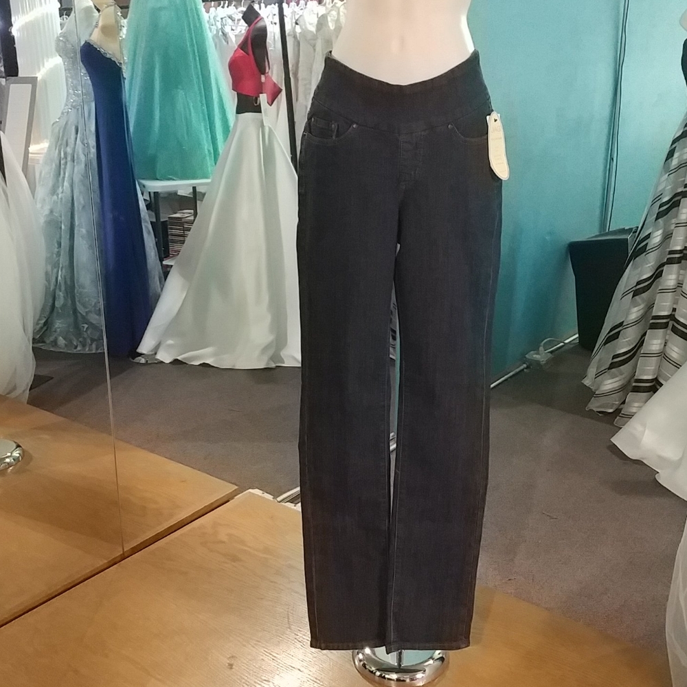 Jag pull on jeans